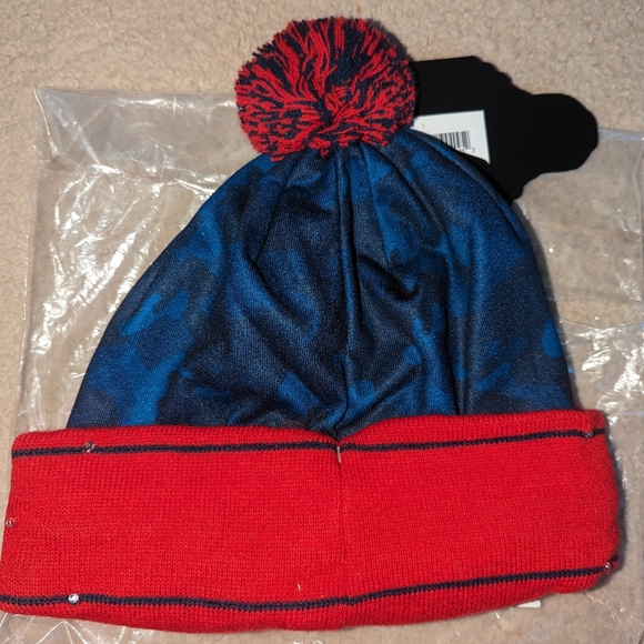 New England Patriots LED Light Up Beanie Knit Cap - Picture 3 of 8